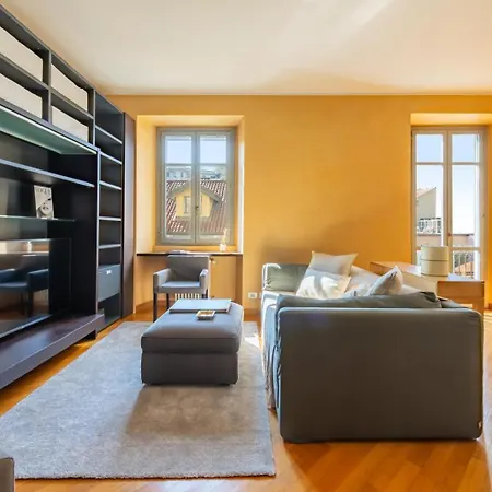 A Stone's Throw From Brera Apartamento *
